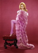 Ann-Margret-md76