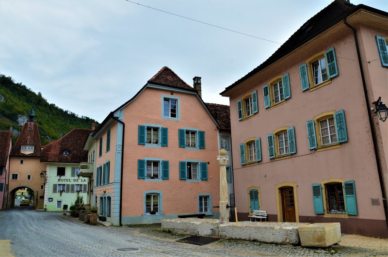 SAINT URSANNE-5-9-2019 - Suiza y sus pueblos-2019 (12)