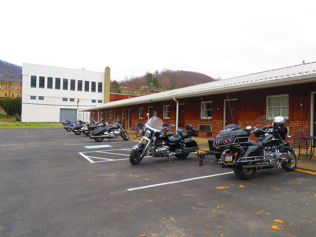 FB5EC287-151F-4BFA-BD58-956224DB8CBD