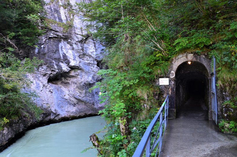GELMERBAHN Y AARESCHULCHT-9-9-2019 - Suiza y sus pueblos-2019 (10)