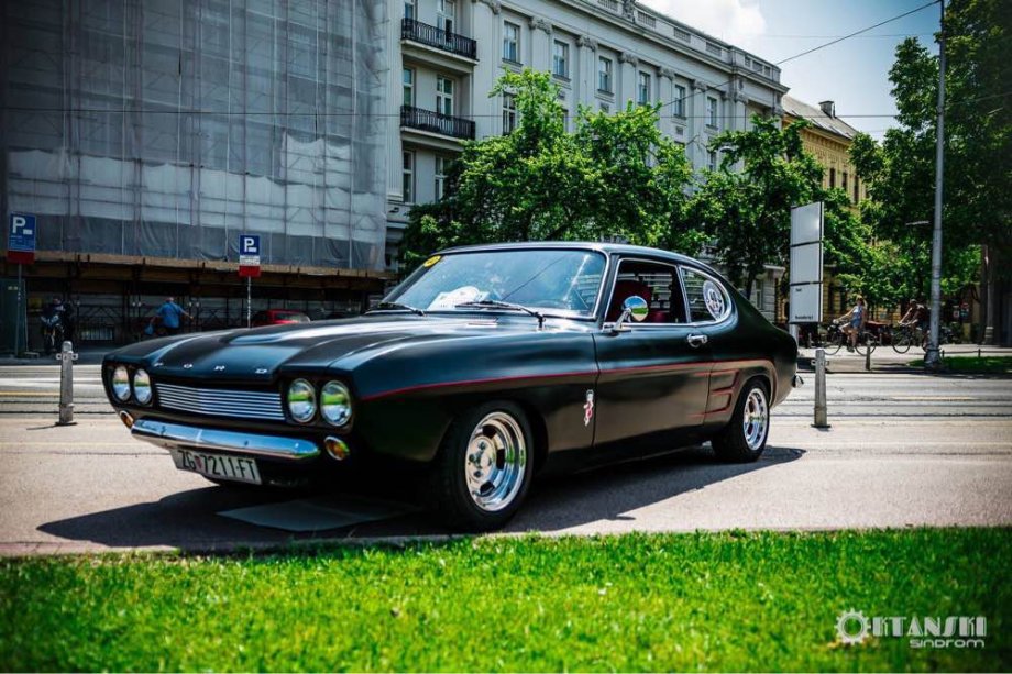 ford-capri-1.6-gt-slika-110784395