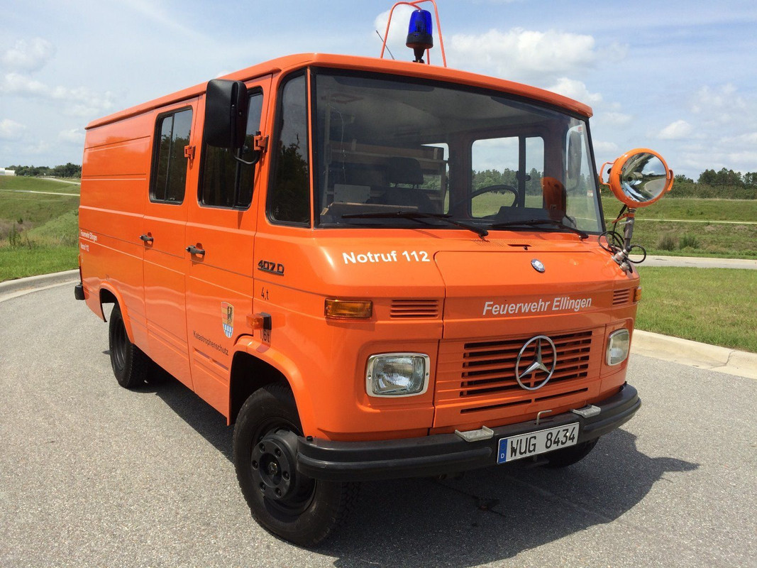 Mercedes-L407D-Fire-Truck-1