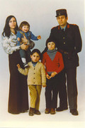 Meier-family-Dec-1974.jpg