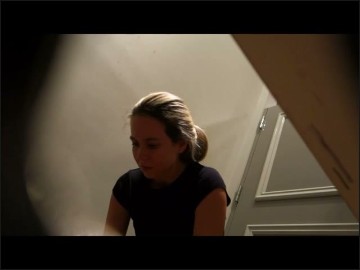[Image: Voyeur24795121439.jpg]