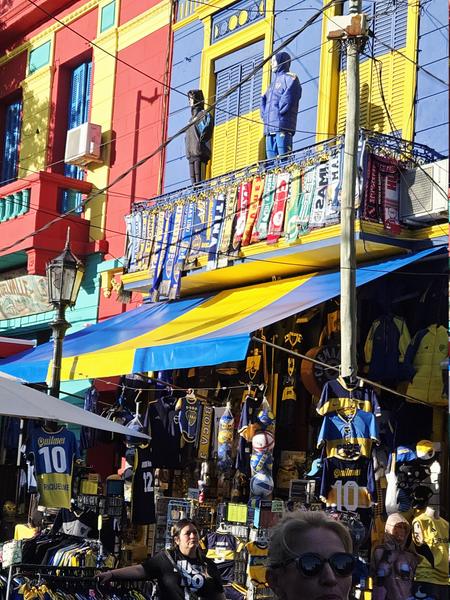 В джазе только девушки или аргентинско-бразильский калейдоскоп В джазе только девушки или аргентинско-бразильский калейдоскоп