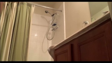 [Image: Voyeur23095101507.jpg]