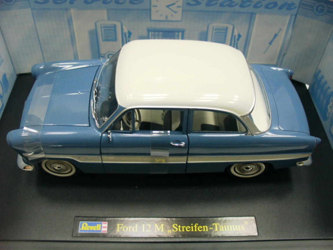 RASANT Ford Taunus Bleu Métal – Voiture Miniature Slot Car 1:43 – Vintage En Boîte