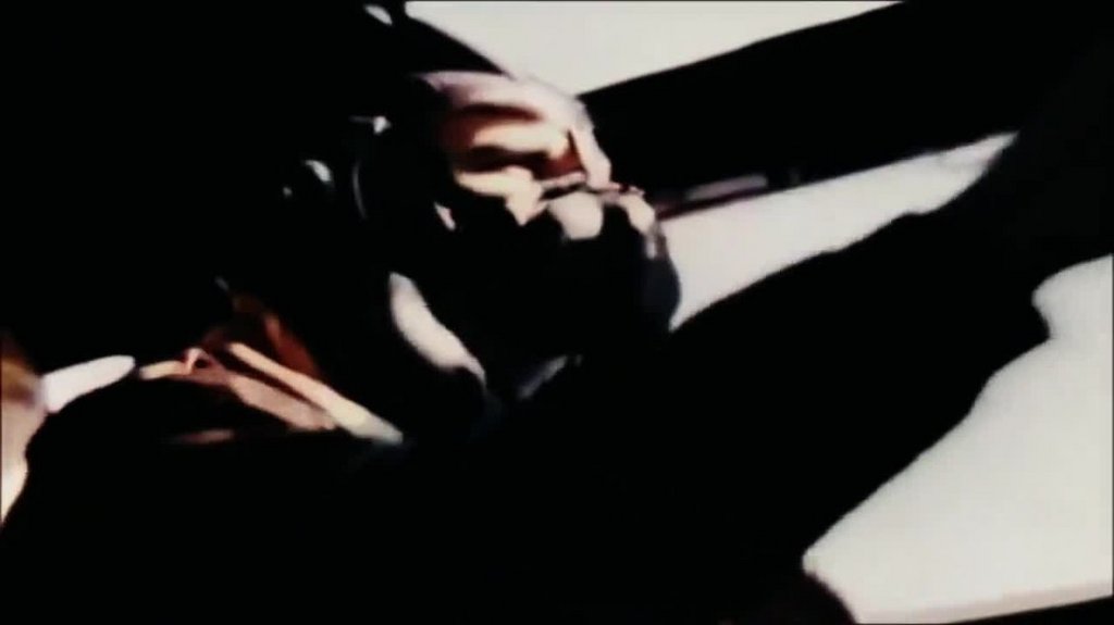 [Image: ffu76li5odi9.jpg]