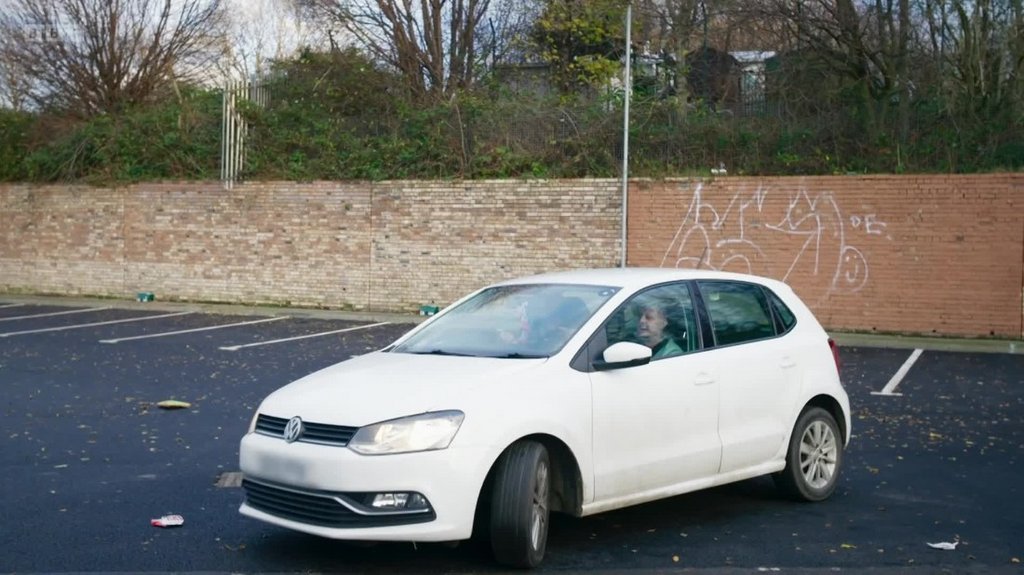 [Image: 8spw7vn8isa1.jpg]