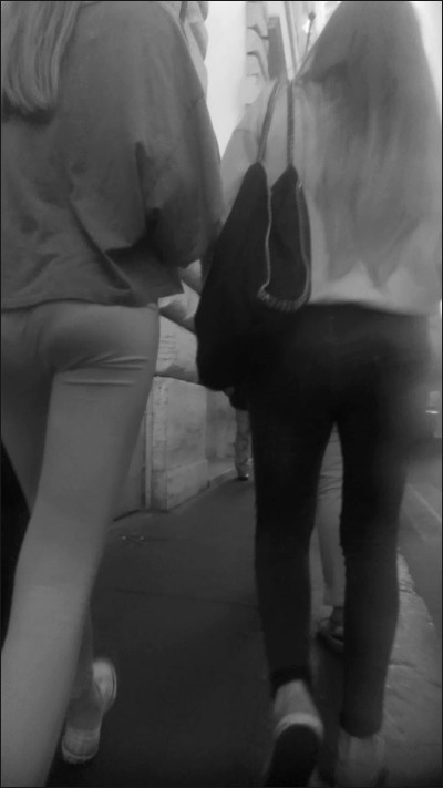 [Image: UP11915052009.jpg]