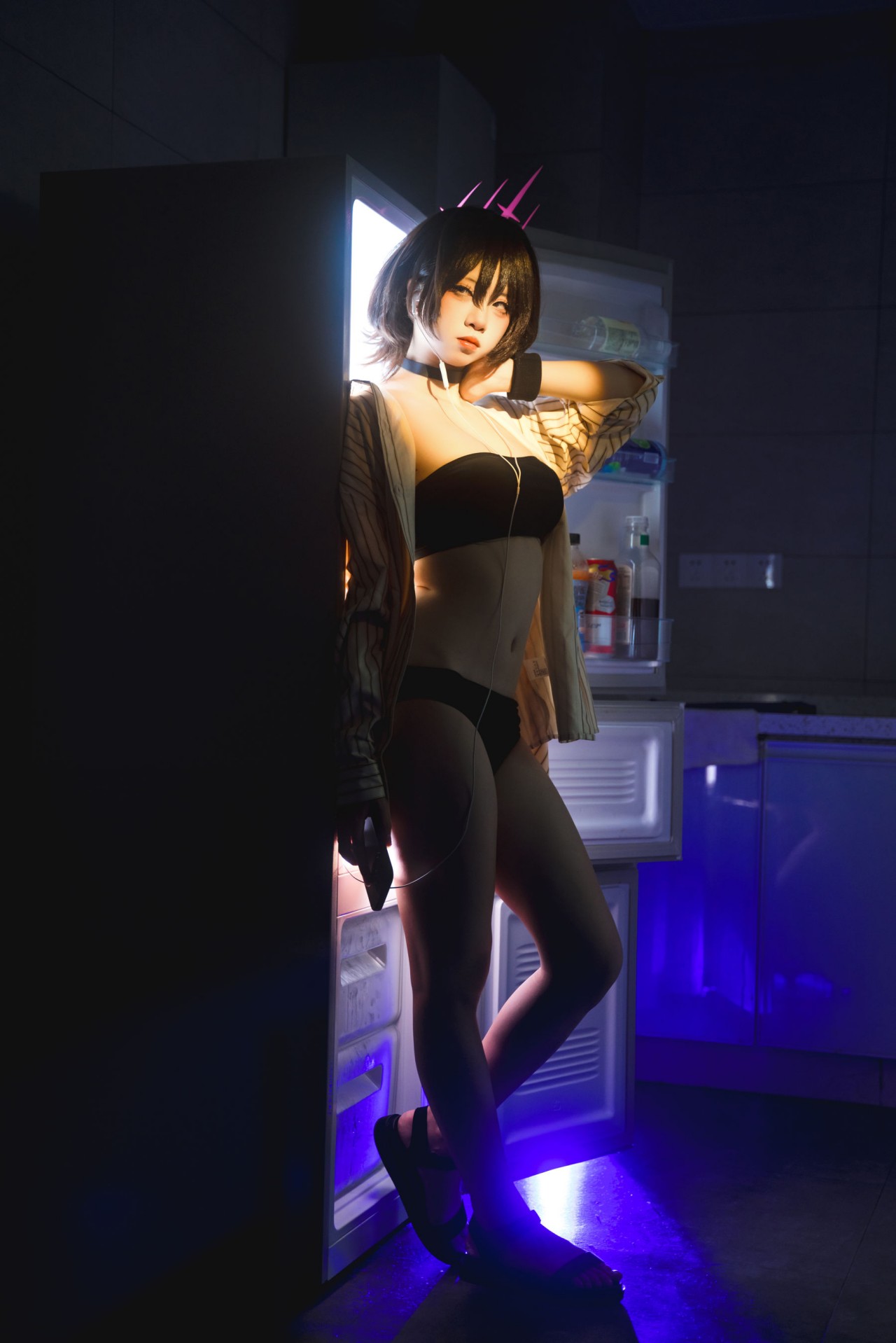 纸悦etsu_ko《美咲泳装》作品写真，好看的抹胸小美女插图