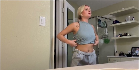 [Image: Voyeur56815113114.jpg]