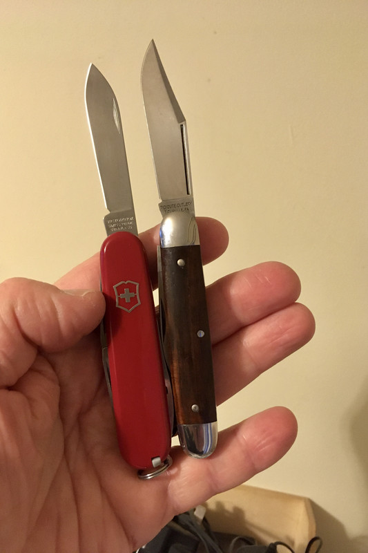 F68E7D54-F4C7-4CD2-B8F6-0585D0F53339