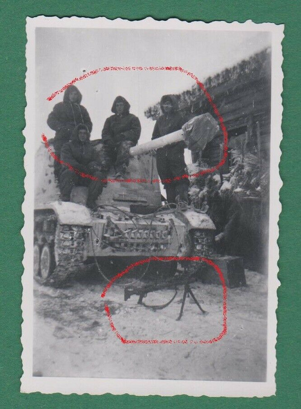 Foto MG Panzer Jäger SFL Marden Pak Soldaten Tarnuniform Selbstfahrlafette