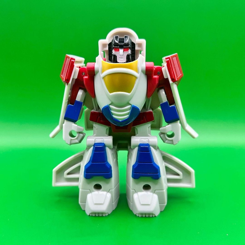 Classic-Heroes-Starscream-1