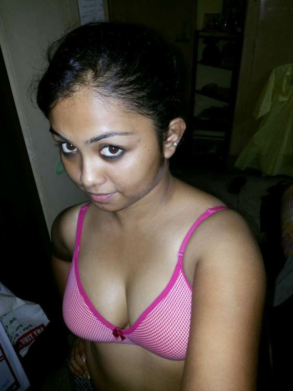 [Image: Delhi-school-send-nude-photo-35.jpg]