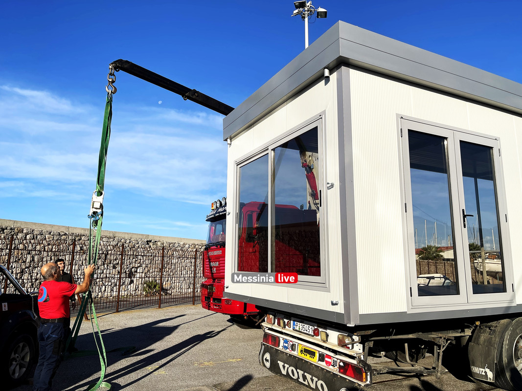 ΛΙΜΑΝΙimage00017