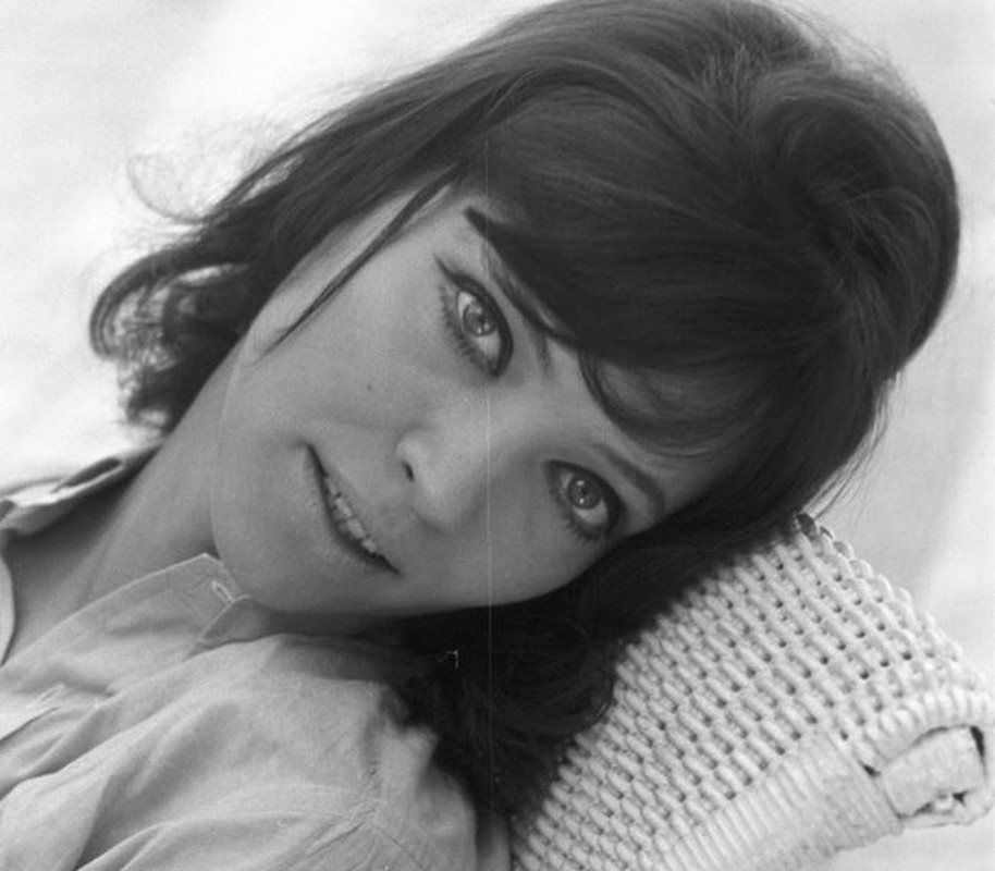 anna_karina_md27