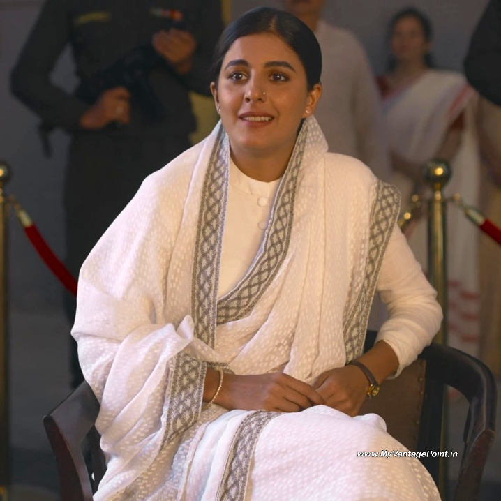 gorgeous-isha-talwar-as-madhuri-yadav-in-mirzapur-season-3