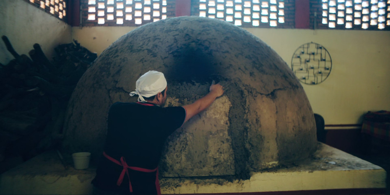 Taco Chronicles (2019) Season 2 S02 (1080p NF WEB-DL x265 HEVC 10bit AAC 5.1 Spanish MONOLITH) [QxR]