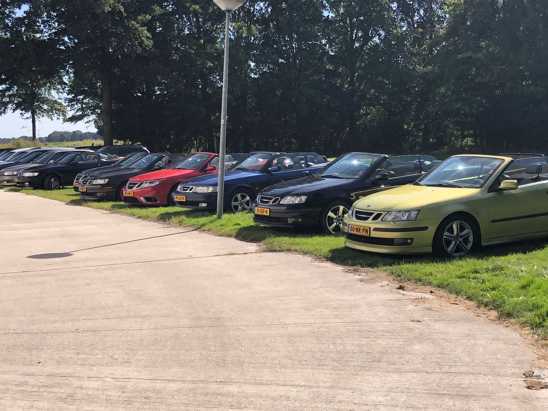 728c55e5-685a-4f60-8568-68707452f7c3