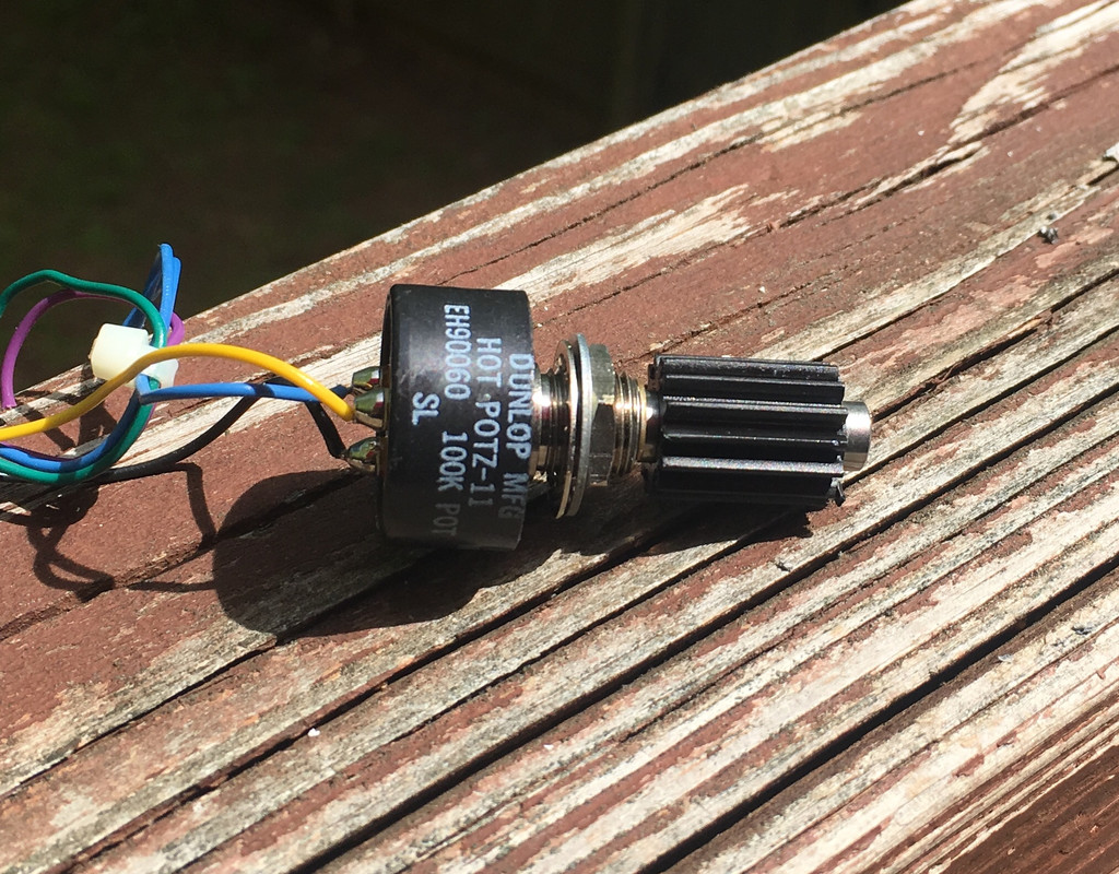 92550E44-DDA8-4B44-9EED-1B15CF541E5F