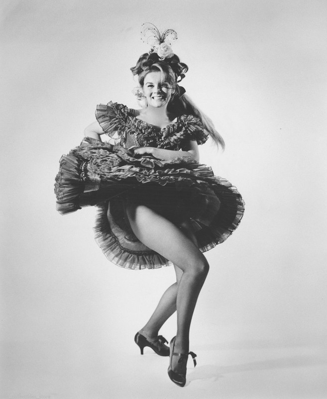 Ann-Margret_md85