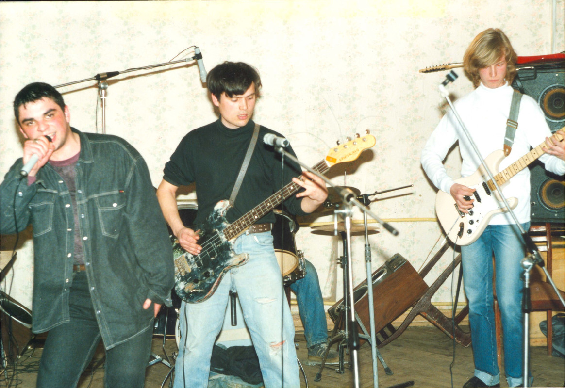 003_1-Концерт_ДК_МГУ_1995