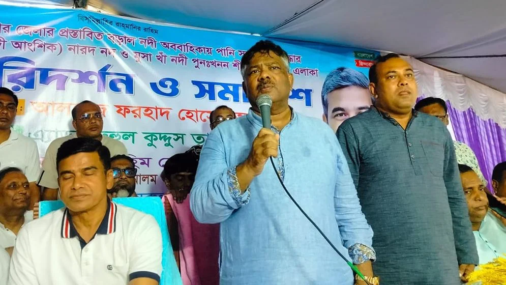 সংখ্যালঘুদের নিরাপত্তায় আমি নিজেই পাহারা দেব: হুইপ দুলু