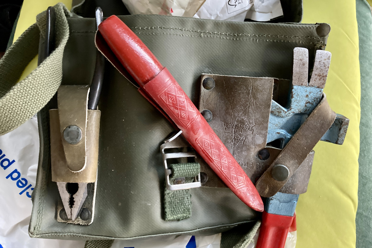 4687D12A-B09C-464B-ACFC-6C61250B7E0F