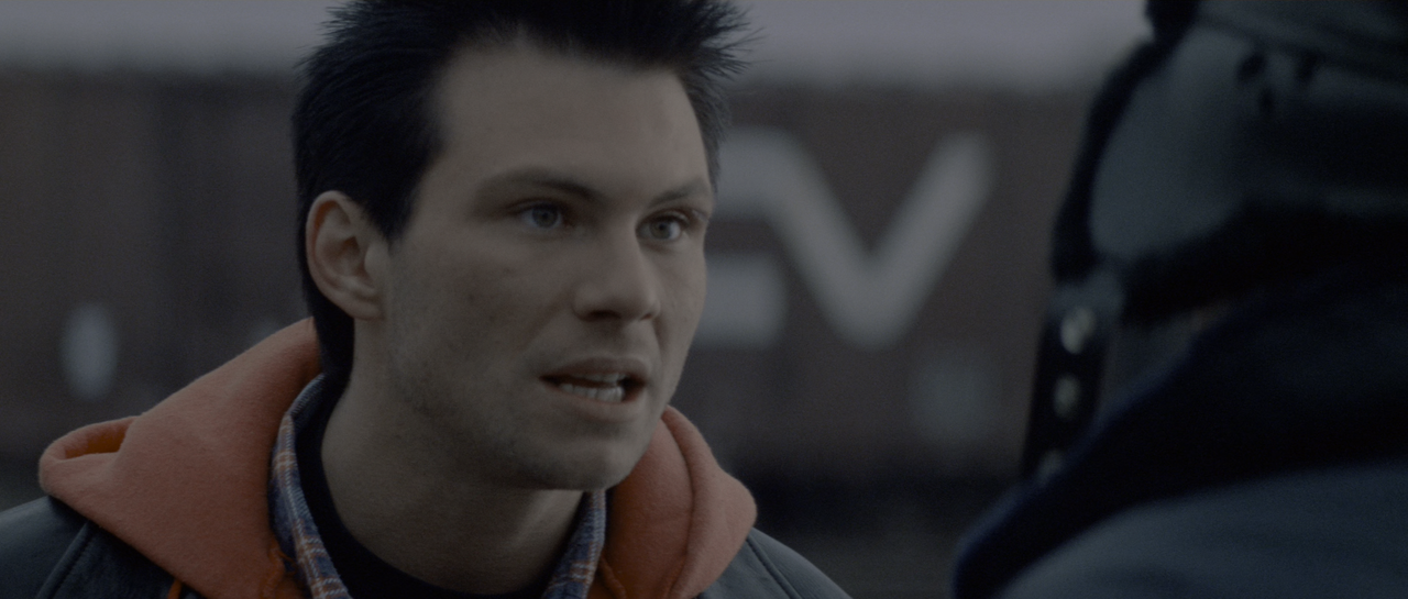 True.Romance.1993.DC.iTALIAN.MULTI.2160p.UHD.BluRay.x265.10bit.HDR-MeM.mkv_snapshot_00.39.56_[2021.0