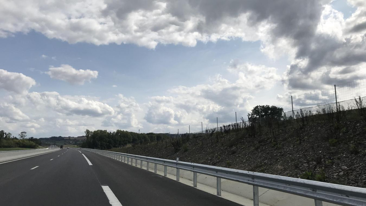 B9716772644Z.1_20180831072028_000 G3PBUHHHC.1-0