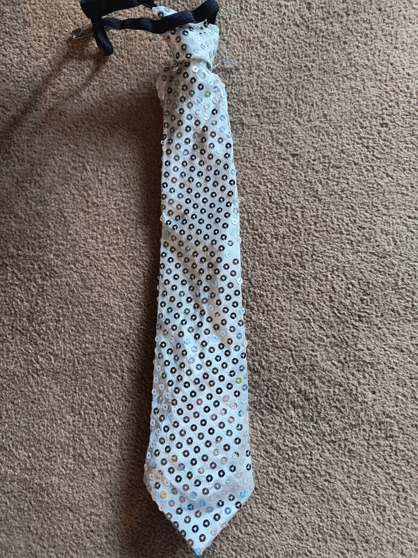 Silver Sequin Tie