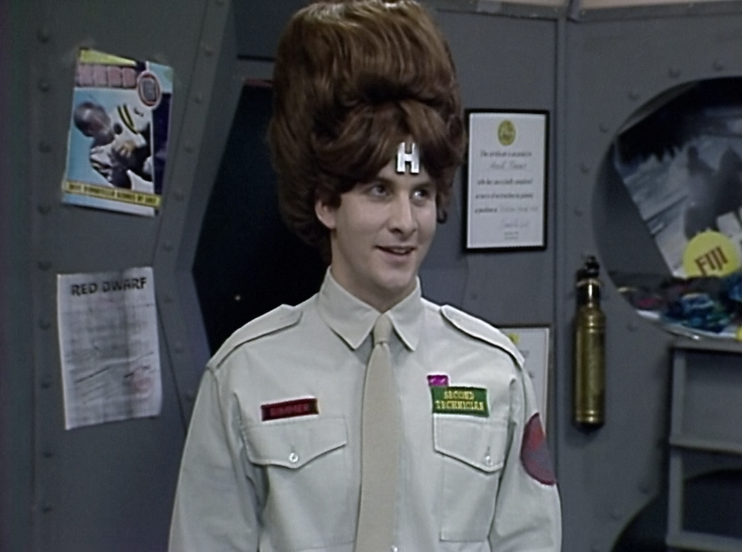Red.Dwarf.S01E02.Future.Echoes.1080p.FLAC.2.0.AVC.REMUX-FraMeSToR[SS]16