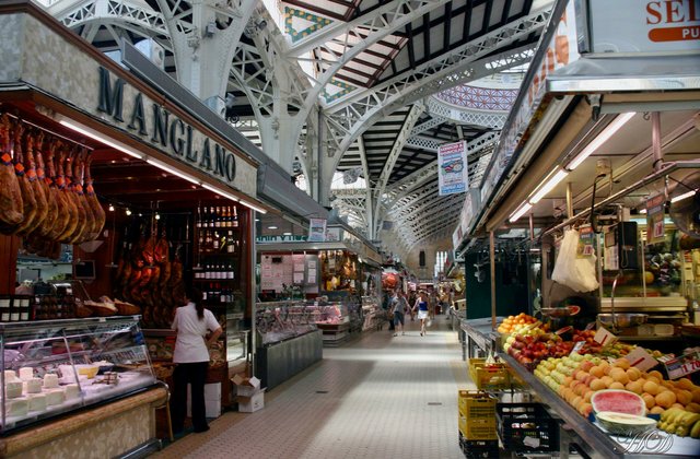 Valencia-market-4-HD.jpg