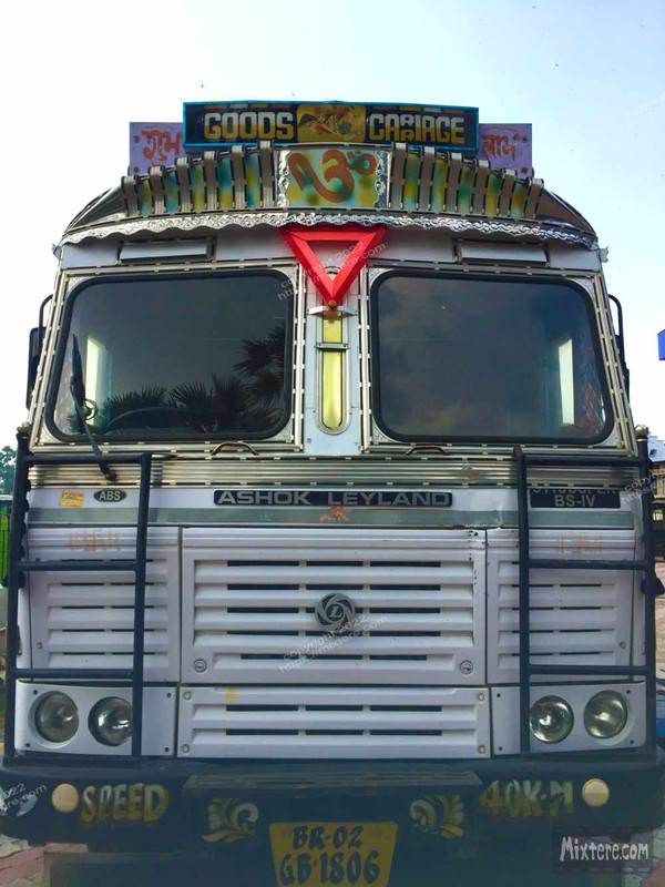 BBG&B10TheNatureOfTheRoadPics1