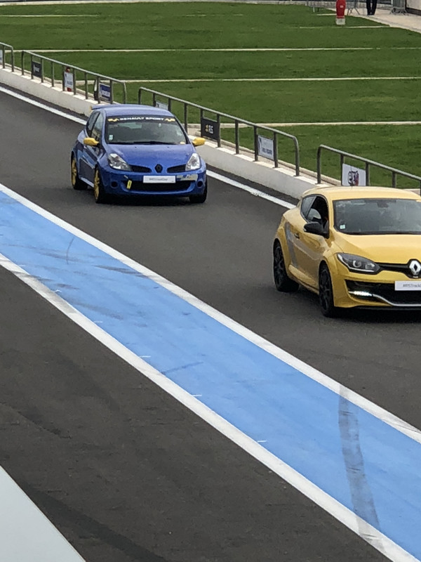 2239CB96-0B64-4AC4-8508-BAAC771709DA