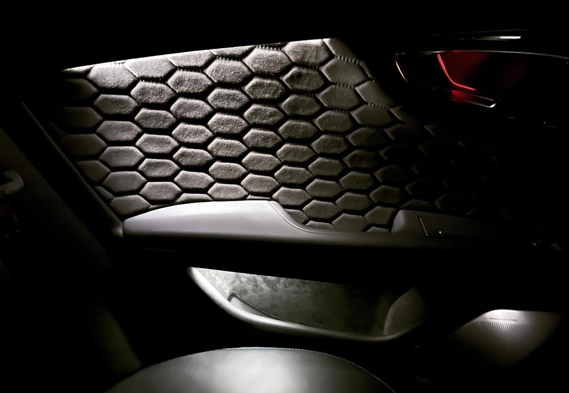 RS7_Alcantara_Interior_42