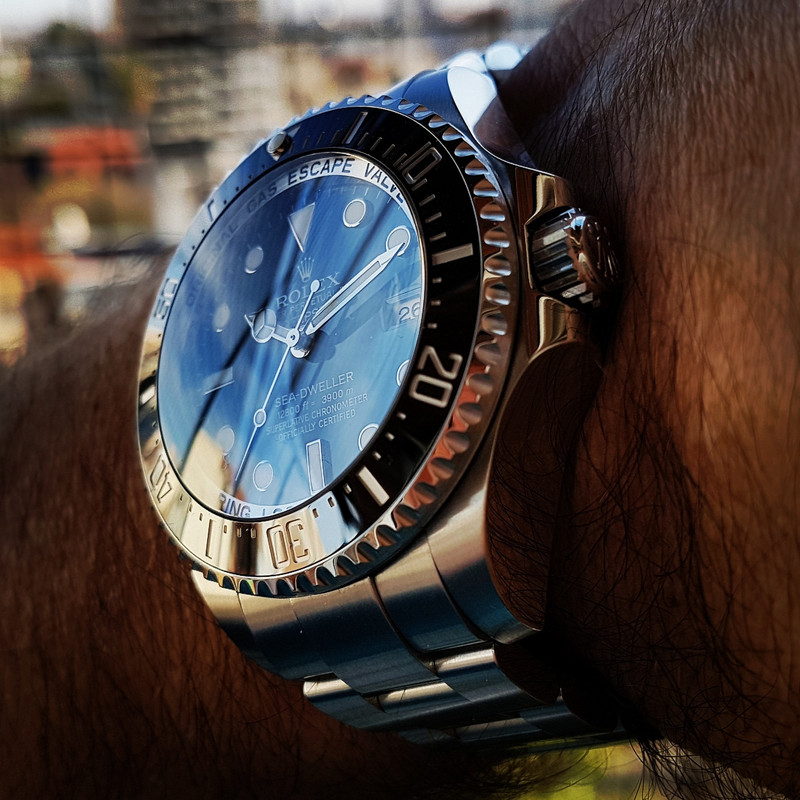 Rolex Sea-Dweller Deepsea 44mm Ref. 116660  (2)