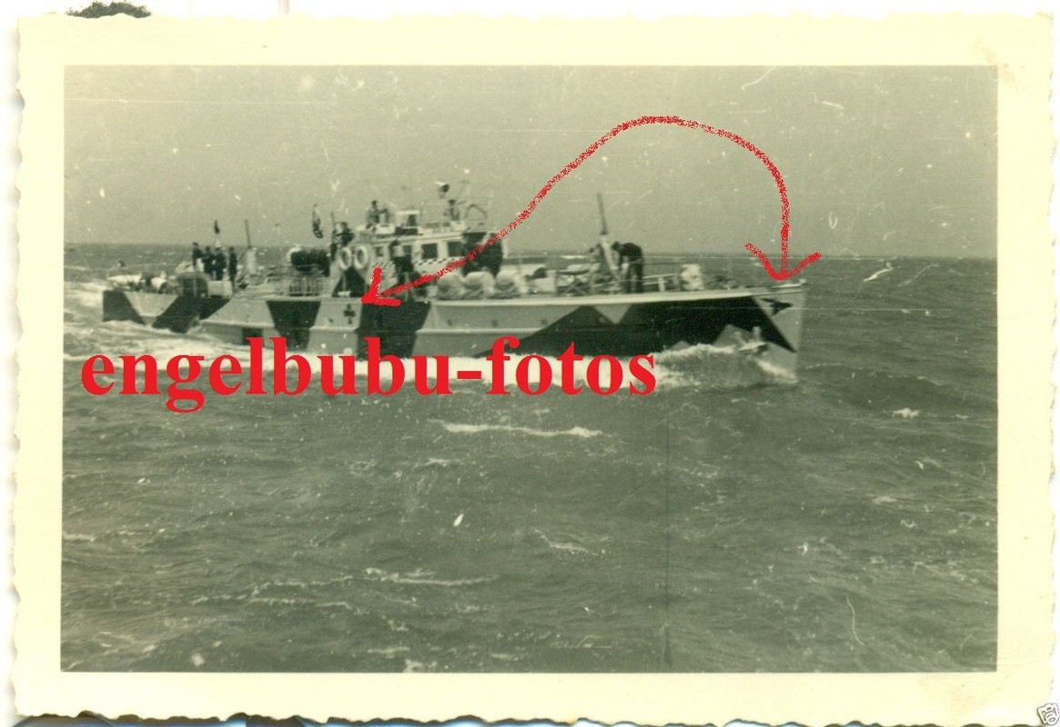 FOTO - Marine - SCHIFF - RÄUMBOOT mit WAPPEN   E