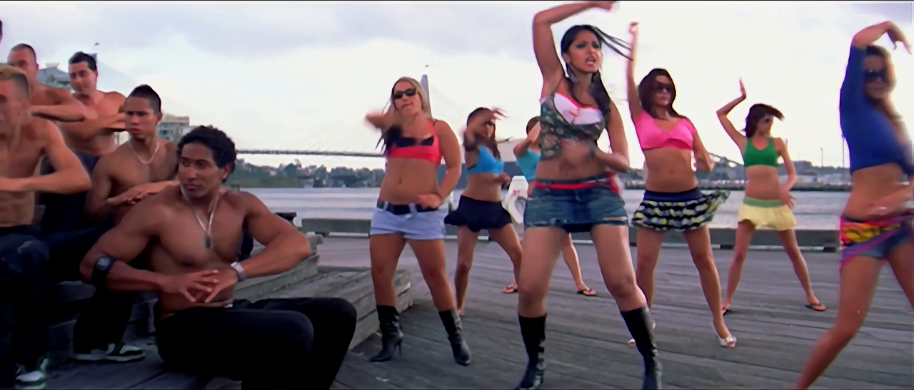 Anushka Shetty Title 4K Song from Okka Magadu2025-04-24 18-37-55-075-222