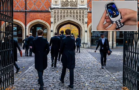 Eton-bans-smartphones-for-new-pupils.png