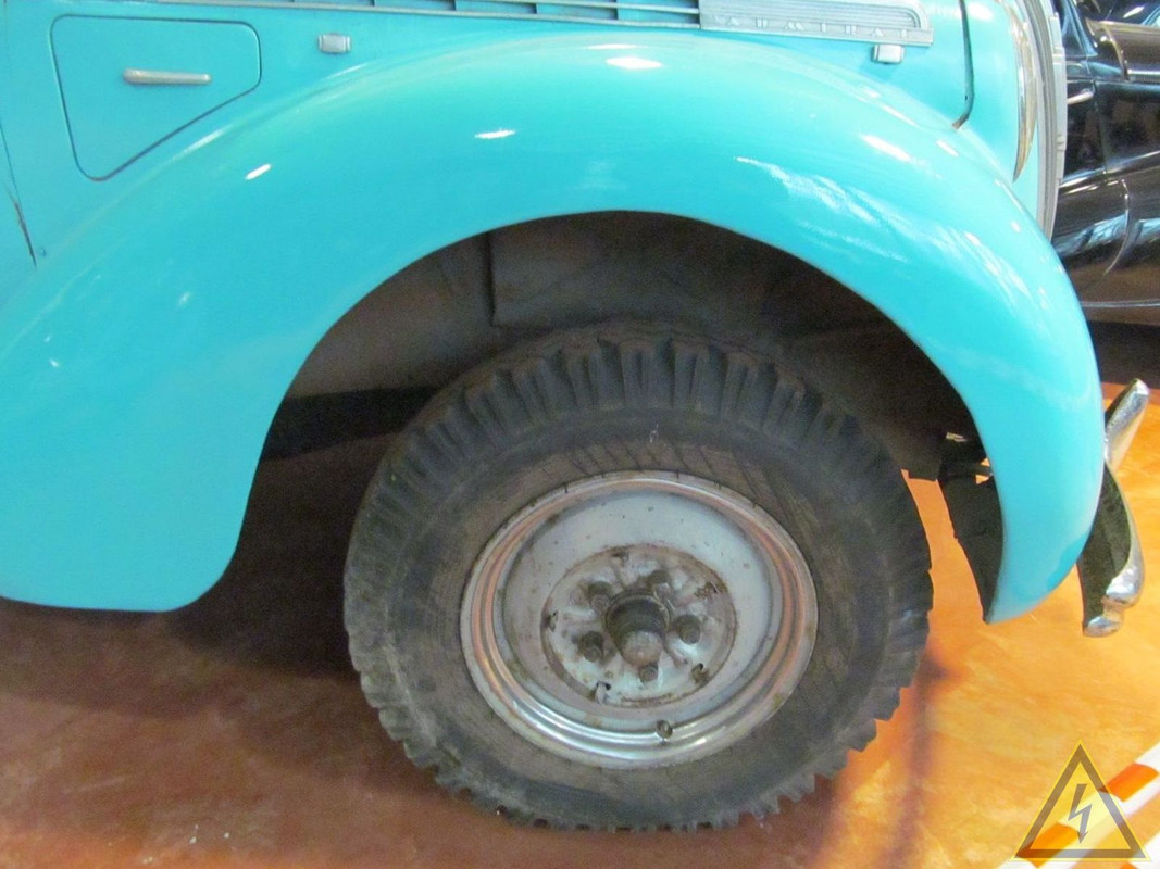 Opel_Admiral_SPb_051