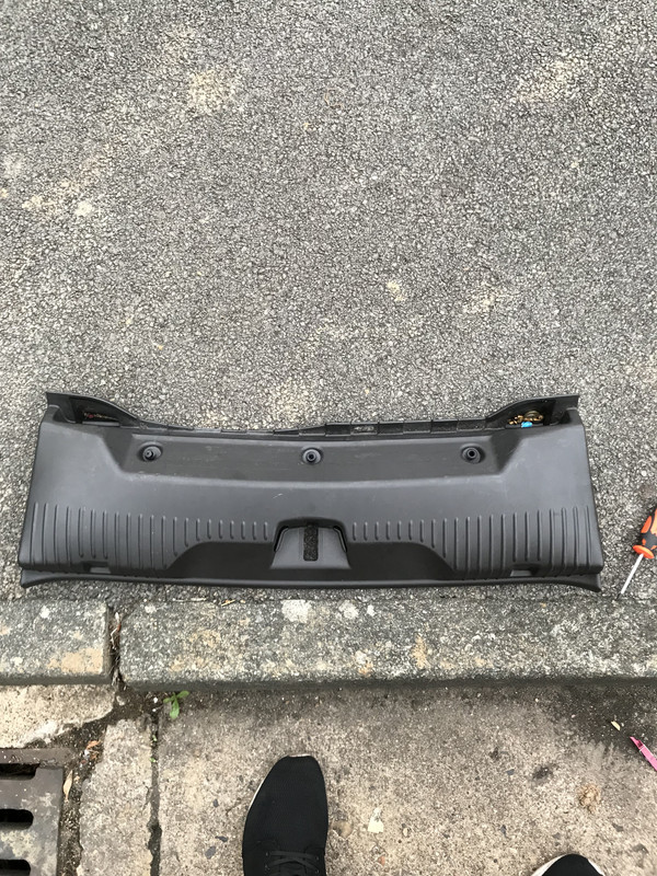 50611681-5ABC-460E-9B07-D9F26E939691