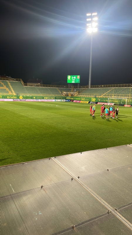 FB8D11E3-F522-4266-BBDA-5237AECB32FF