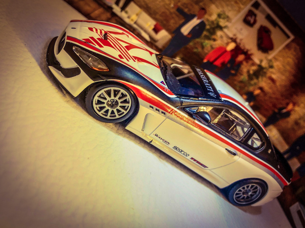 D4A77C3B-1EB1-49F5-B478-2E725DC1C099