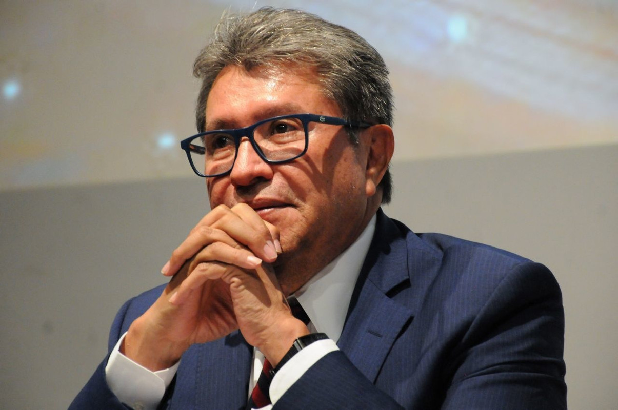 Ricardo Monreal dice que México no tiene una