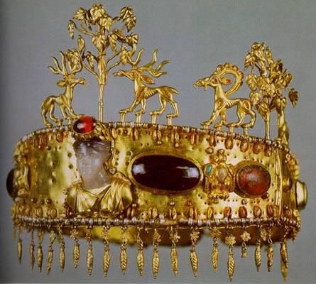 Szk-ta-Szarmata-koron-z-si-kszer.jpg
