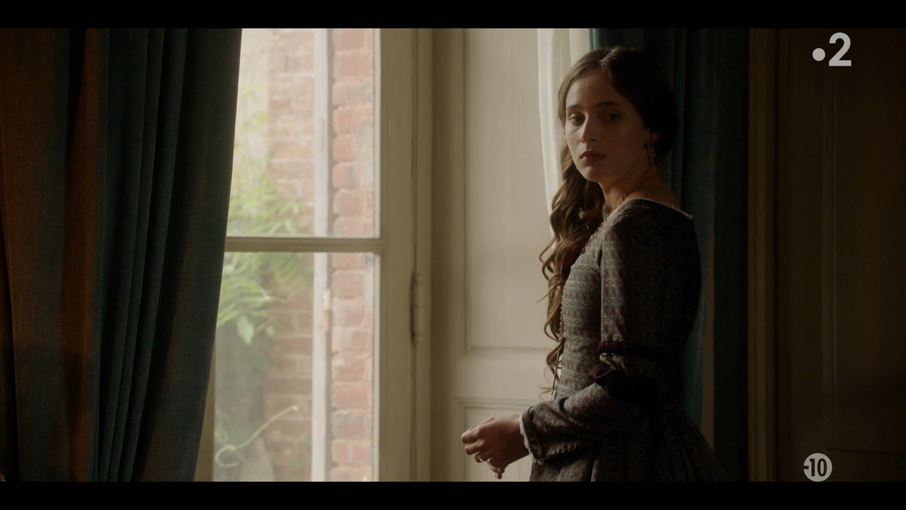 2021-12-13_21_05_Fr2_Emma-Bovary.mp4_snapshot_00.55.53.283