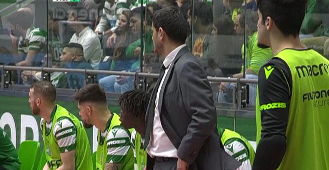 FUTSAL: SPORTING VENCE VISEU 2001 NO FECHO DA JORNADA 19